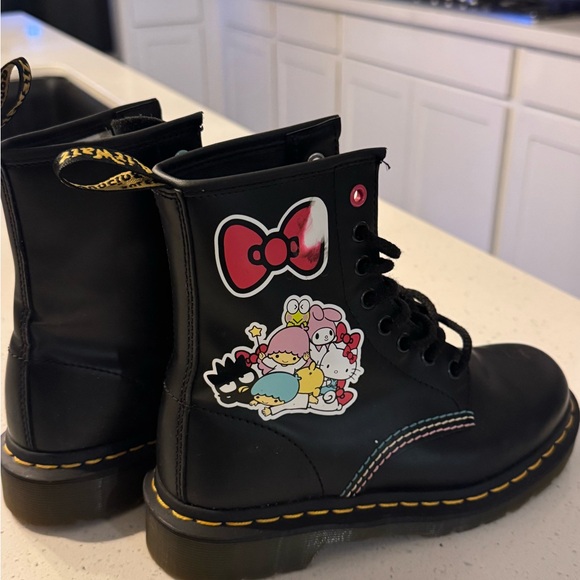 Dr. Martens Black Combat Boots with Pink Eyelets - Picture 9 of 14